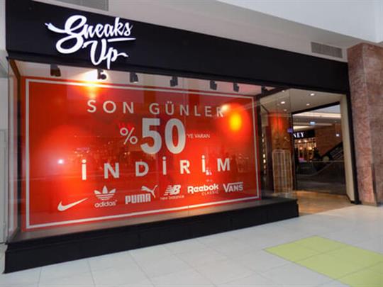 Sneaks Up Magaza - Symbol Kocaeli